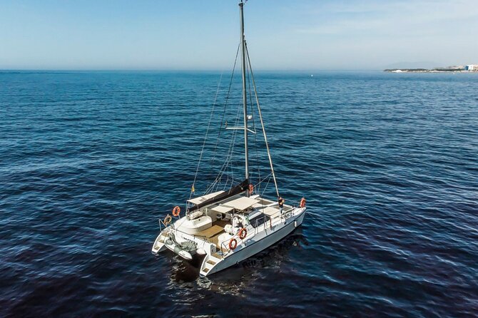 2-Hour Catamaran Tour along the Costa Tropical and Malaga Coast - What the Costa Tropical view gives you