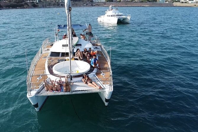 2 Hour Catamaran Tour with Jacuzzi and Sea Bath - An hour for swimming, snorkeling, and paddleboarding