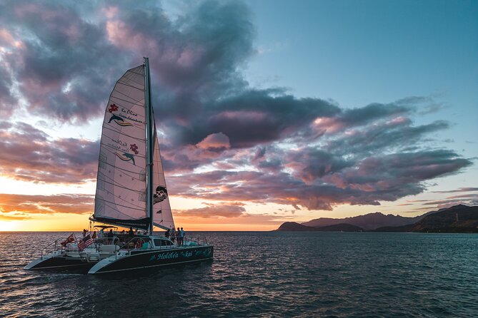 2-Hour Oahu Sunset Catamaran Sail - Watching the Ko Olina coast from the water