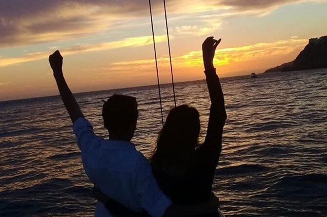 2 Hour Sunset Tour on Catamaran in Cabo San Lucas - Medano Beach and the final 20 minutes
