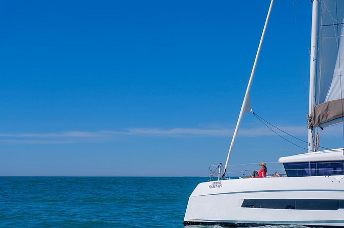 2h30 Private Sunset Catamaran Adventure in Albufeira - Timing, weather, and cancellation