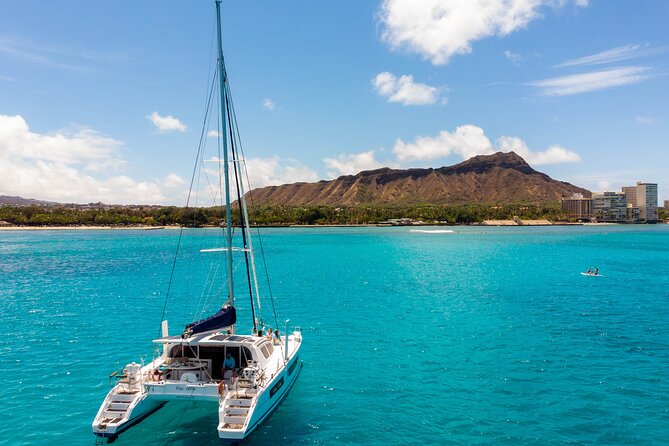 2hr Luxury Private Sailing Catamaran in Waikiki for 1-6 People - Diamond Head from the water