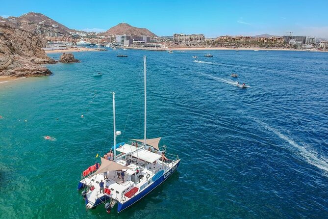 3 hour Snorkeling and Catamaran in Cabo San Lucas - Check-in and the shared-boat setting