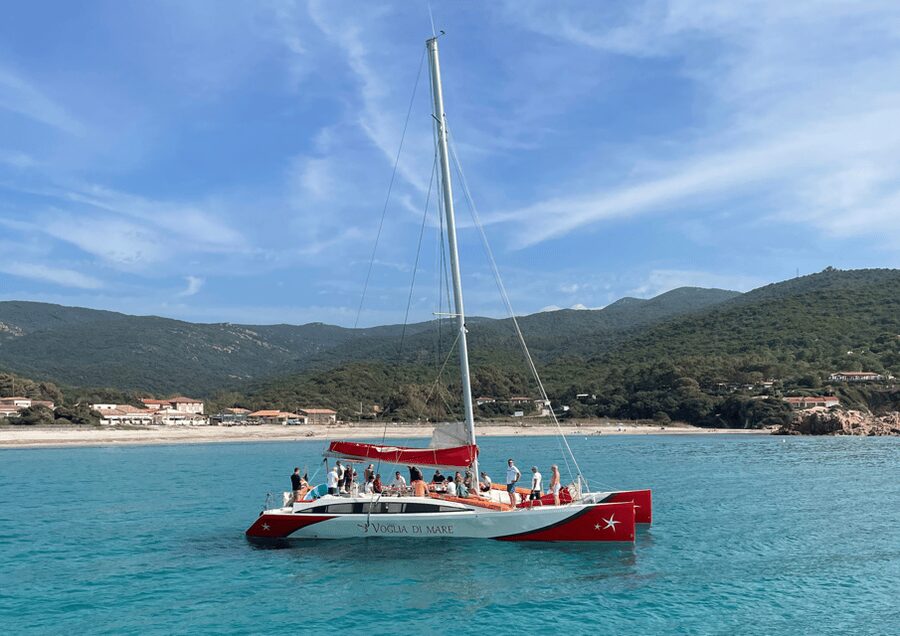3H30 Explore the south shore of the bay of Ajaccio Catamaran - Leaving Ajaccio for the south shore