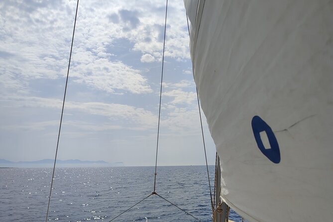 4 Hours Catamaran Tour to the Scala dei Turchi - Why Scala dei Turchi is best seen from the water