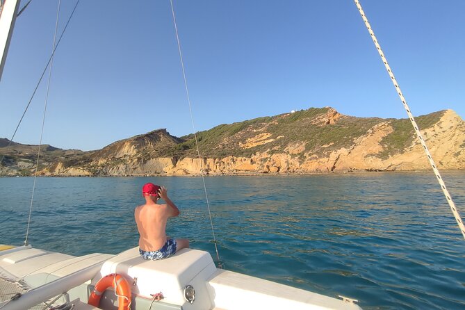 4 Hours Catamaran Tour to the Scala dei Turchi - A four-hour route with room to slow down