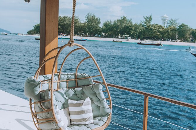 4-in-1 • Gili Islands Half-day Snorkel & Lunch Catamaran Tour - Life back on the 60-foot catamaran