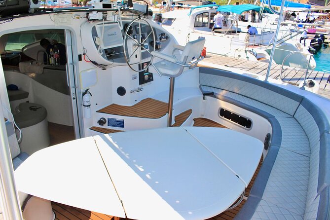 4hrs / 46ft Catamaran Private Charter From Cancun to Isla Mujeres - Isla Mujeres Beaches and Downtown