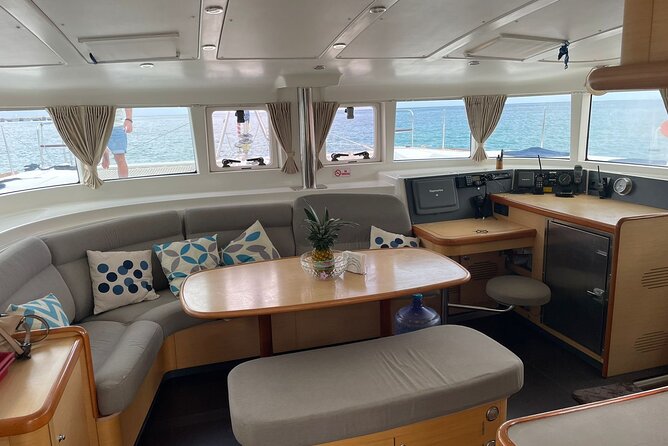 5 Hr Private Catamaran Cruise with lunch and drinks to 15-20 ppl - Snorkeling with equipment already on board