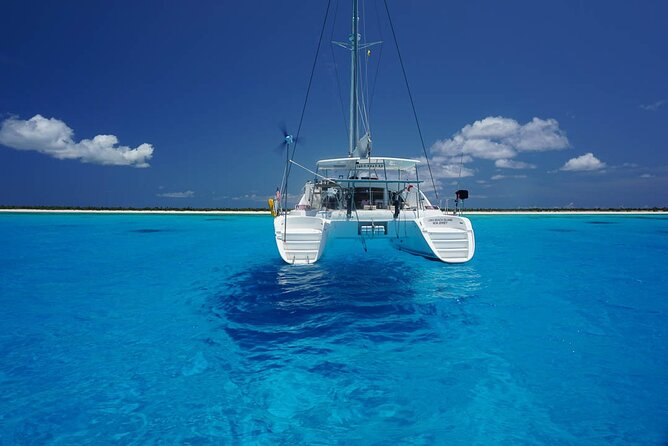 5H Private 40'Catamaran All-Inclusive in Tulum & Playa del Carmen - A private catamaran day from Puerto Aventuras