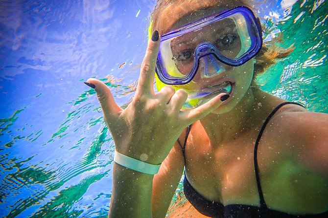 5H Private 44' Catamaran All-Inclusive - Tulum & Playa del Carmen - Trolling for fish on the cruise home