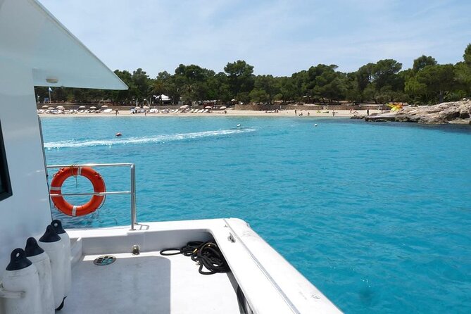 A day at sea from Dénia or Jávea with Barbecue aboard the Catamaran - What lunch really means on this boat