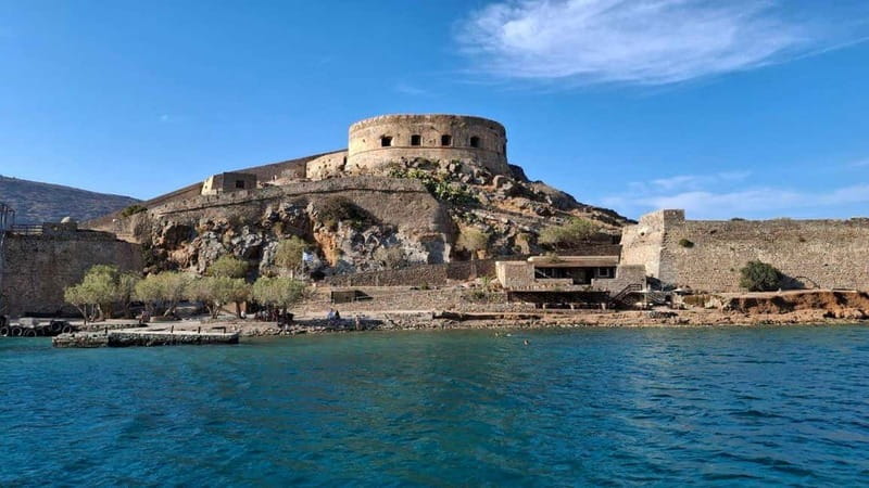 Ag.Nikolaos: Catamaran Trip with Sushi, Drinks, & Water Toys - Who will enjoy this cruise most?
