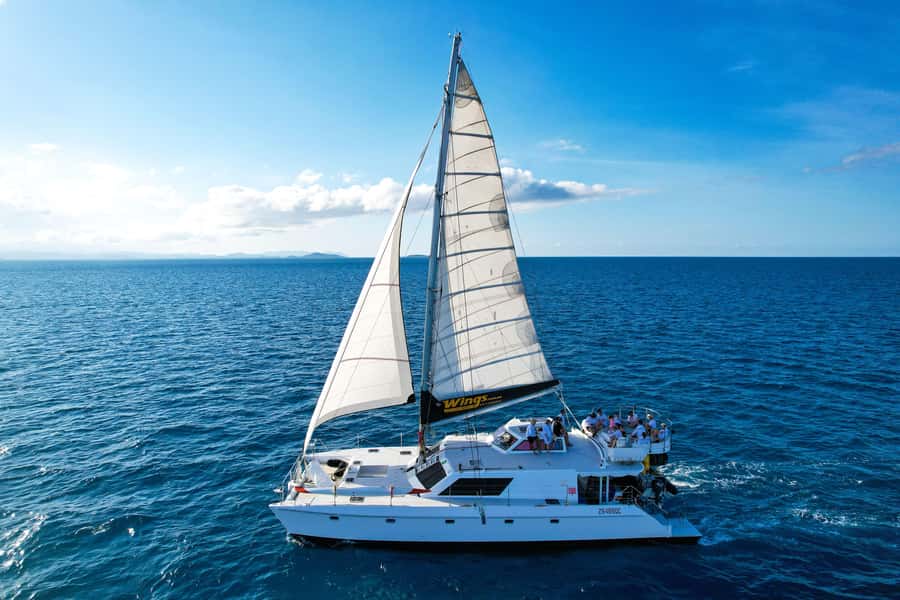 Airlie Beach: BYOB Sunset Sail in Style Catamaran Cruise - Antipasto, dessert, and a practical BYO plan