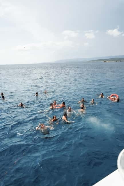 Ajaccio: Catamaran Cruise to the Sanguinaires Islands - Who will enjoy this Catabeach outing?