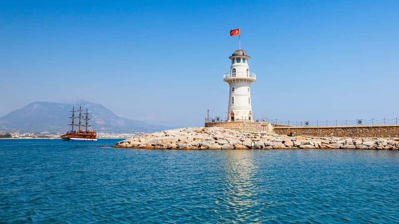 Alanya: Catamaran Boat Trip with Swimming Stops incl Lunch - Alanya Castle from the Mediterranean
