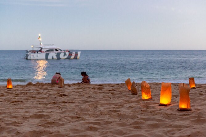 Albufeira: 6-Hour Sunset Dinner Catamaran Cruise with Open Bar - Music, DJs, and fire dancing change the mood