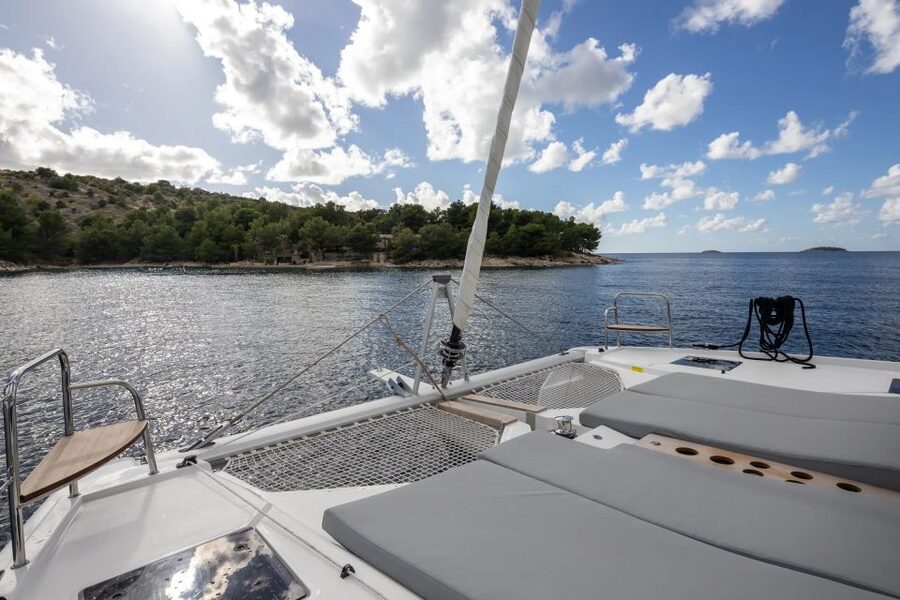 Albufeira: Algarve Private Sunset Catamaran Charter - Setting sail from Albufeira Marina