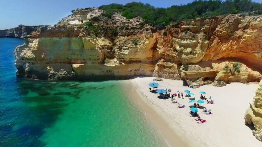 Albufeira: Catamaran Cruise with BBQ & Open Bar on the Beach - Practical details that make the difference