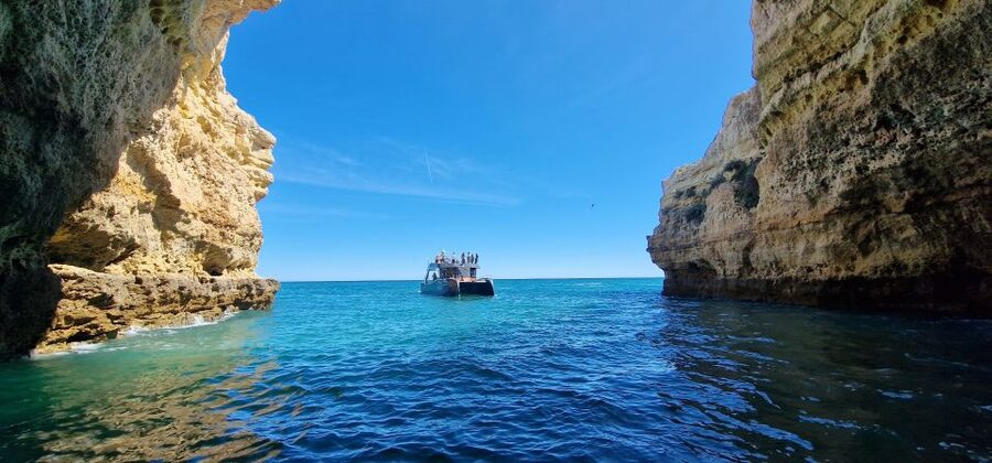 Albufeira: Coastline and Benagil Caves Tour by Catamaran - The Atlantic swim stop on the return