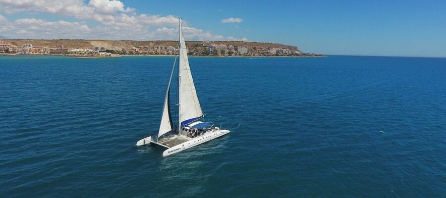 Alicante: 6-Hour Catamaran Cruise to Tabarca Island - Why the catamaran is the main event