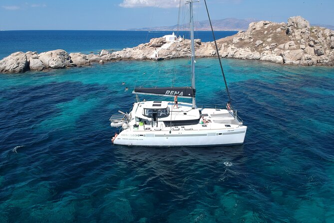 All-Inclusive Catamaran Day Cruise - The crew makes a big difference