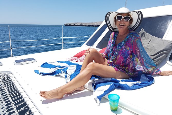 All-Inclusive Catamaran Tour | Beaches & Sea Lions from Los Cabos - Breakfast begins the cruise in a relaxed way