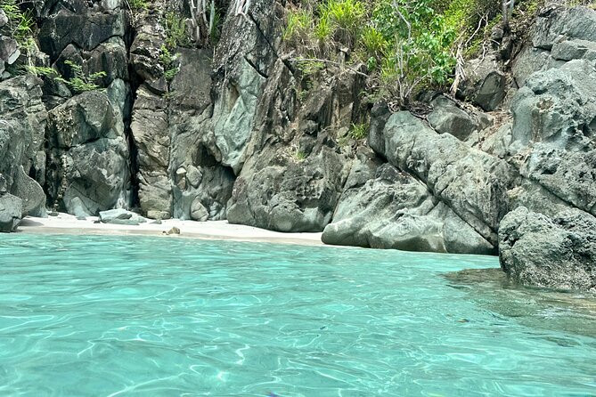 Amazing Half Day Private Boat Charter on Luxury Sailing Catamaran - Snorkeling with time to take it easy