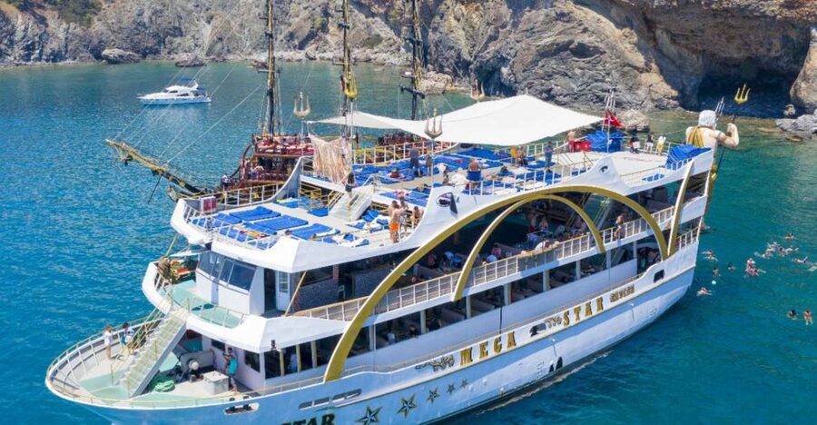 Antalya & Kemer: Megastar Catamaran Cruise With Foam Party - The Megastar catamaran experience