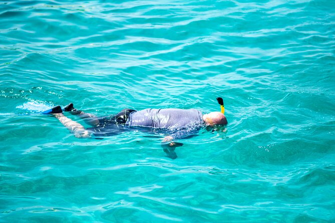 Arusun Catamaran Sail with Snorkeling in Aruba - Catalina Bay brings a shallower second stop