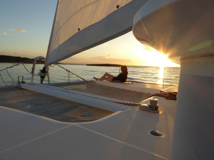 Athens: Riviera Catamaran Cruise with Meal and Drinks - Sailing when the wind cooperates