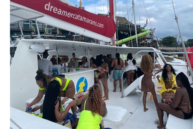 Bamboo Rafting, Catamaran Party Cruise and Snorkeling in Jamaica - First-time snorkeling and time in the water