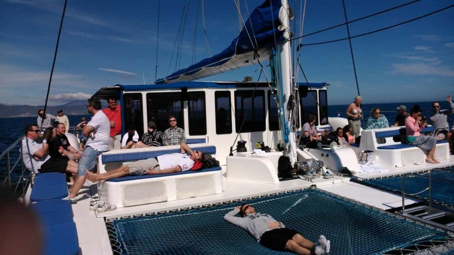 Barcelona: AFTERWORK Catamaran Cruise w/ Music & Drinks - Key points to know before booking
