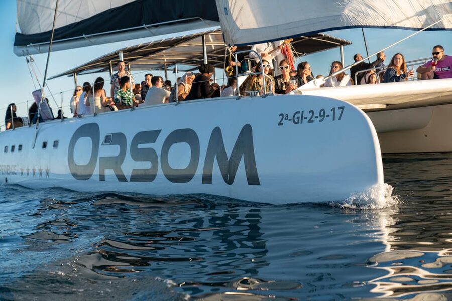 Barcelona: Catamaran Cruise with optional Live Jazz Music - Jazz, sea air, and the right kind of quiet