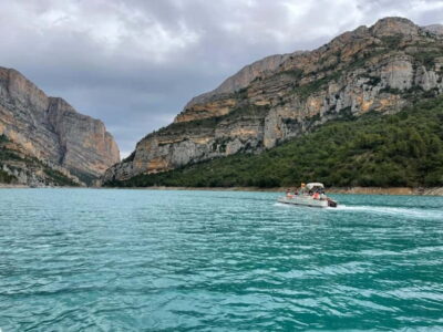 Catamaran trip to the Congost de Mont-rebei