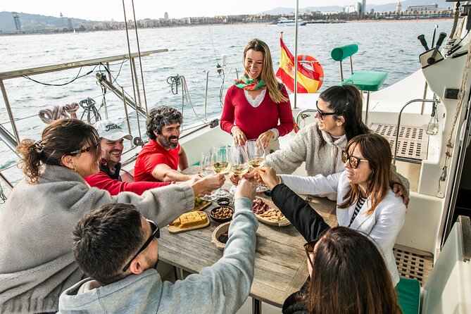 Barcelona Small Group Trip by Catamaran w Tapas, Cava and Sunset - The first 10 minutes: leaving the harbor