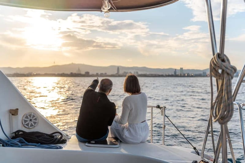 Barcelona: Sunset Catamaran Cruise with Wine and Tapa - The first 45 minutes: harbor views and a gentle start