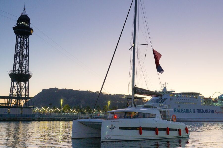 Barcelona: Sunset Catamaran Experience w/ optional Dinner - Key points to know before booking