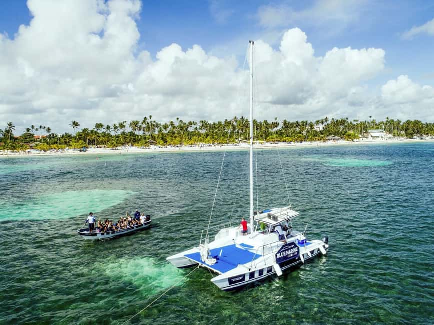 Bávaro: Punta Cana Catamaran Tour with Open Bar and Snacks - Dolphin Pond and the turquoise natural pool