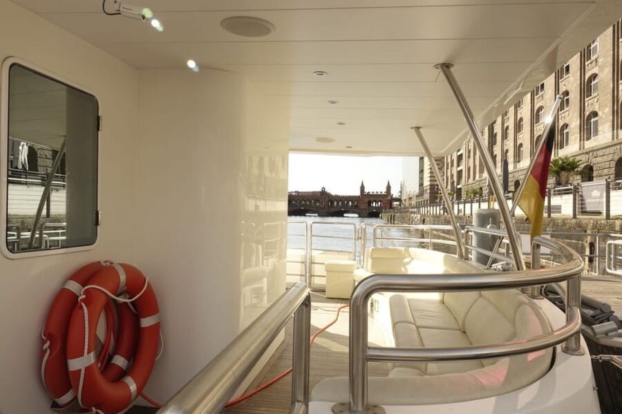 Berlin: Exclusive Boat Tour on a Solar-Powered Catamaran - Museum Island and Berlin’s government district