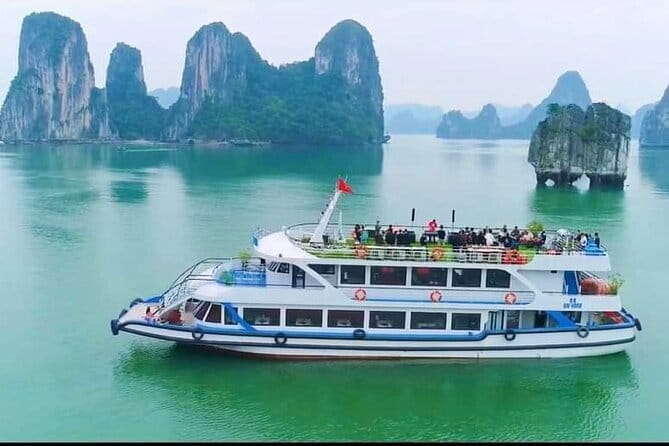 Best Selling Catamaran Cruise Premium Day Trip Explore Halong Bay - Dark and Light Cave by kayak or bamboo boat