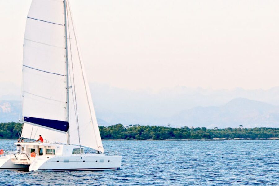 Big Island: Luxury Catamaran Trip along the Kona Coast - Setting out from Honokohau Harbor