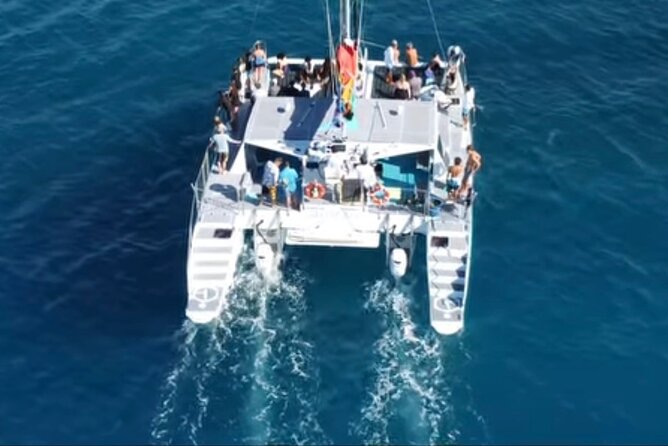 Board from Waikiki Beach for Aloha Hour Sail on Hāwea Catamaran - Key points at a glance