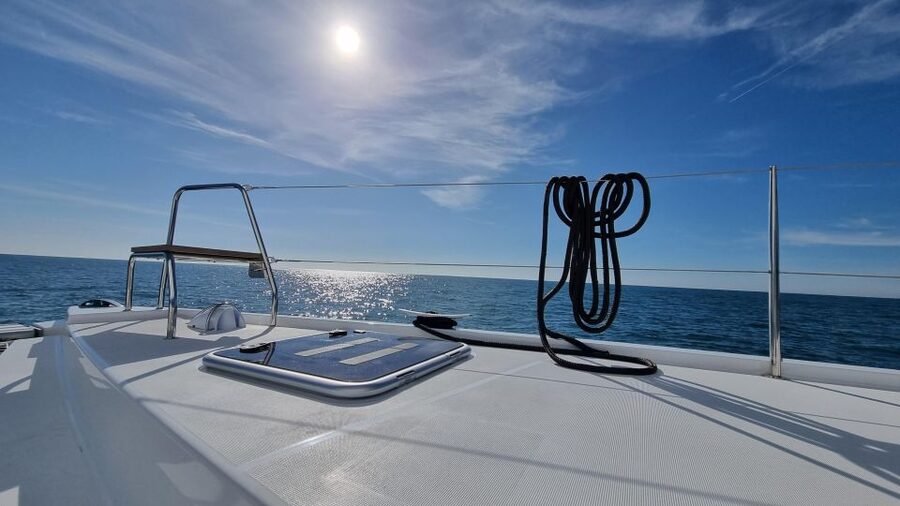 Boat in Algarve - Luxury Catamaran - Lagos - Alvor Bay offers a different side of the coast