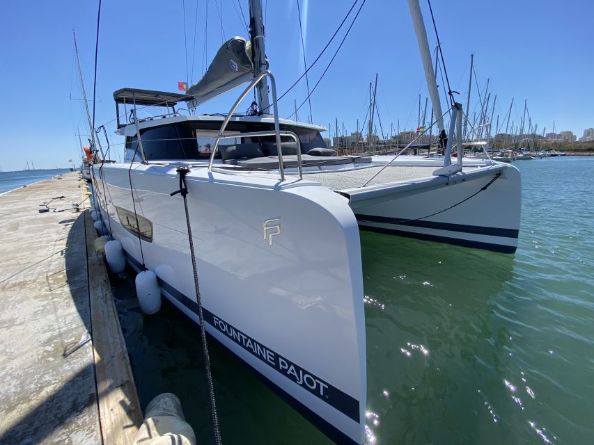 Boat in Algarve - Luxury Catamaran - Portimão - Choosing the coast: Benagil, Marinha, or the western bays