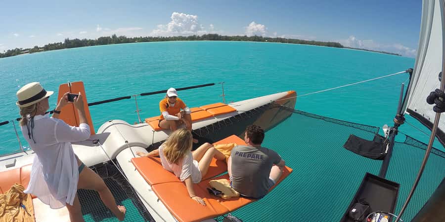 Bora Bora: Sunset Catamaran Cruise with Snacks and Drinks - A catamaran built for a small group
