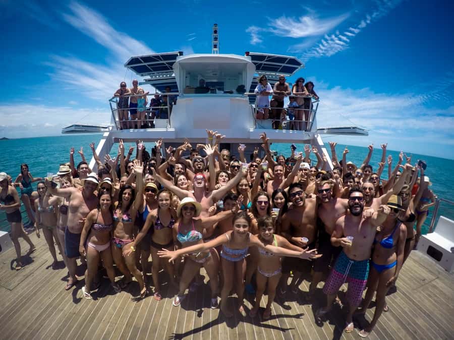 Búzios: Catamaran Boat Tour - Who should book this Búzios boat tour?
