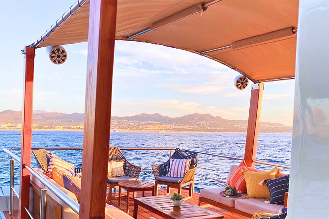 Cabo Private Catamaran: Chill Experience with Sup and Float Mat - Cruising to the Arch of Cabo San Lucas