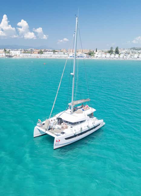 Cagliari: Catamaran Tour to the Gulf of the Angels - Sailing past Cala Bernat and Calamosca