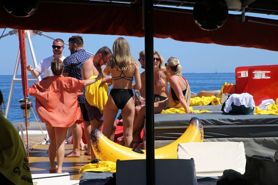 Cambrils: Catamaran Cruise with Drinks and BBQ Lunch Option - Who will enjoy this Cambrils cruise most